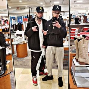 Meet your Posher, Taz